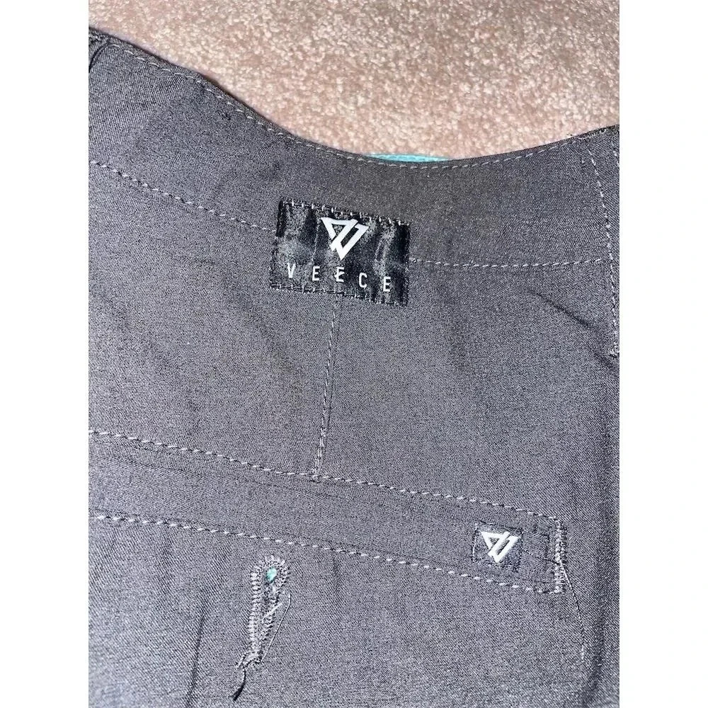 VEECE Men’s Ezekiel Stretch unlined Walkshort charcoal grey Size 30 - Picture 6 of 12